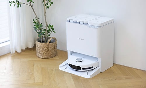 Ezviz RS20 Pro med basestasjon