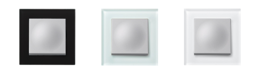 Option rammer i sort stål, frostet glass og kritthvit frostet glass Option rammer i sort stål, frostet glass og kritthvit frostet glass
