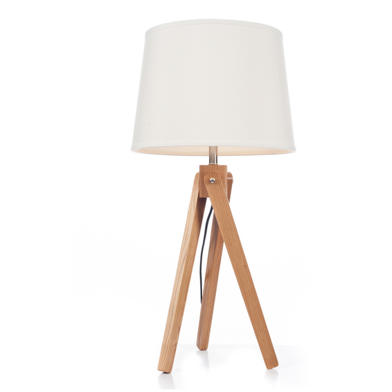 Svanhild bordlampe i Ask, Hvit lampeskjerm Svanhild bordlampe i Ask, Hvit lampeskjerm